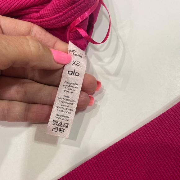Alo yoga pink magenta crush sports bra xs biker shorts s   2 pc set - Picture 13 of 13